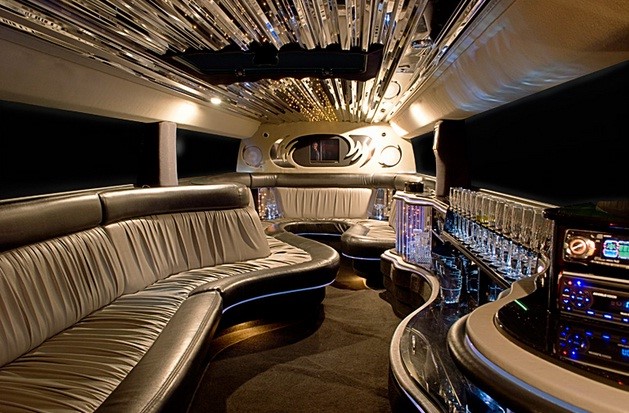 party-buss-limo-2